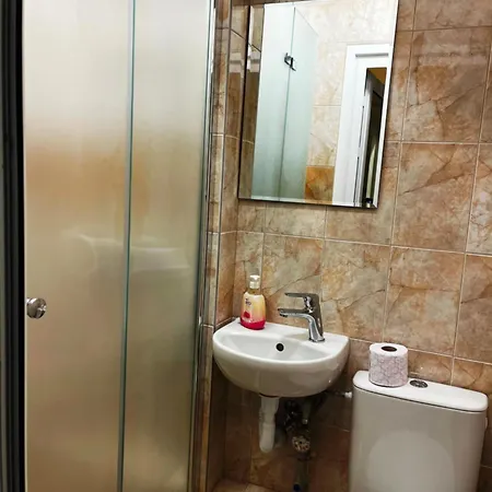 Green Central Apartment * וארנה